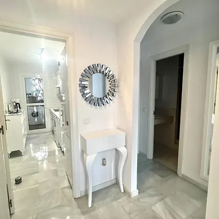 Mi Capricho Beachfront 400 - With Sea Views Costa Del Sol Apartment *