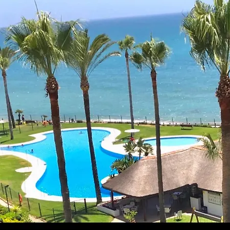 Mi Capricho Beachfront 400 - With Sea Views Costa Del Sol