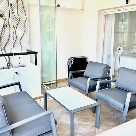 Apartment Mi Capricho Beachfront 400 - With Sea Views Costa Del Sol Sitio de Calahonda