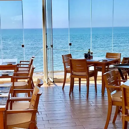 Mi Capricho Beachfront 400 - With Sea Views Costa Del Sol Apartment *